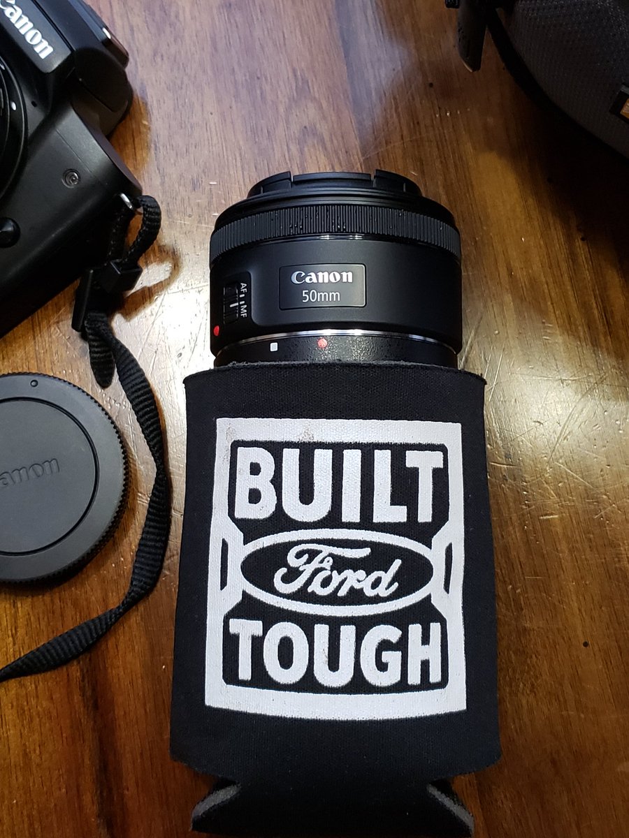 DillionMuirhead's tweet photo. @petermckinnon 
here's a lens hack that you'd approve of... https://t.co/Y5ChhcuTiV
