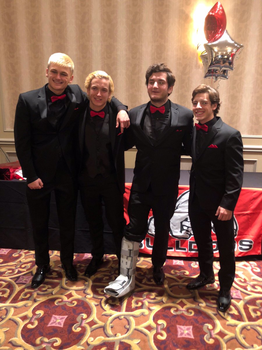 eric_meldrum's tweet photo. Happy 18th Square. Hope it was great ✊❤️🎂@zdjurasevic5 https://t.co/3VXGmRPoKc