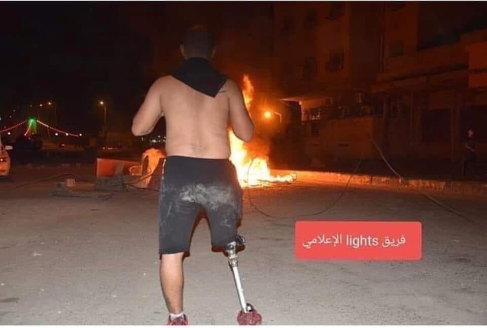 Aliamer05242587's tweet photo. بجروحك شگد الي؟
وغنيتلك موطني .. موطني
وبگاعك 
استشهد 
و��نصلب
وادري الوطن مو الي
#save_the_iraqi_people https://t.co/gCuslpBRN6