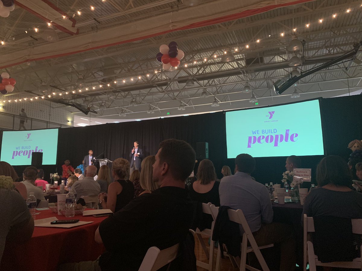 _CallieY's tweet photo. Such an amazing night with my @YMCATriangle family!! @AlexanderYMCA π So excited to be back with this amazing community to build a better Raleigh! #WeBuildPeople #AnnualCampaign #WhyIY https://t.co/BOC65BAlf0
