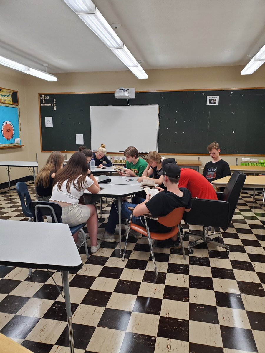 Group reading with #Hamlet.  #act1scene3