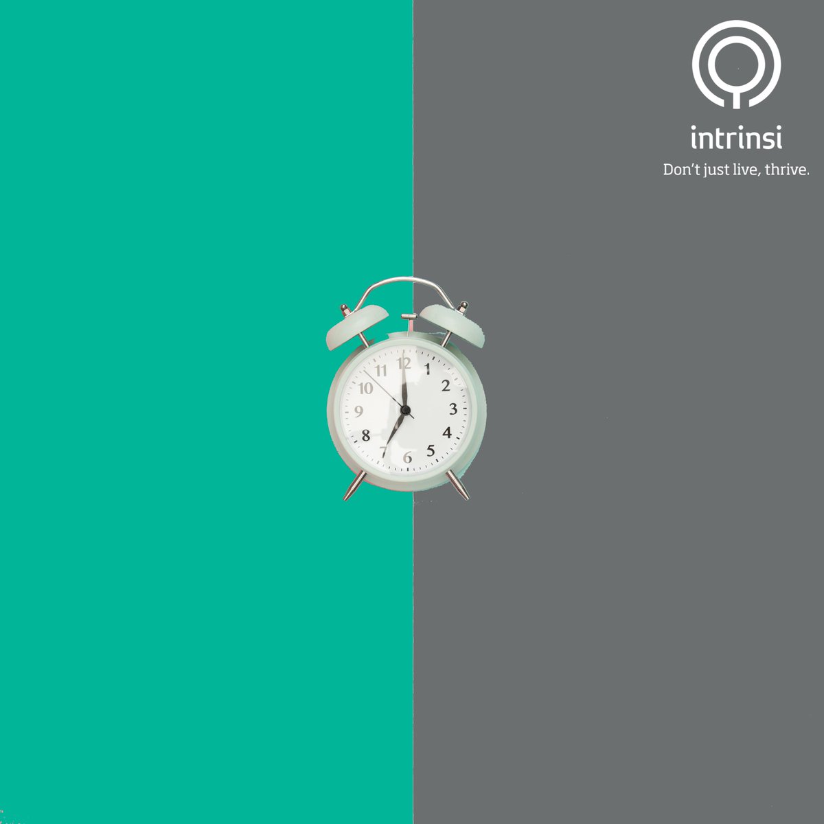 Feeling the time crunch? Everyone gets extra busy in the fall season, but we’ve got your back! Starting October 1st, we are extending our hours to give you some extra time to make it to the clinic! Check out our new hours at intrinsi.ca 
#yyc #physio #chiro #osteo