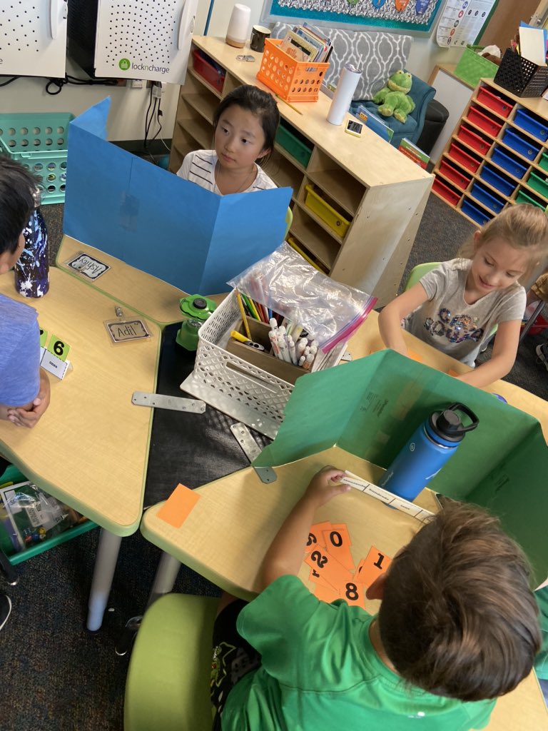 missjgollihar's tweet photo. #matchmine with place value pockets is one of my favorite math activities! The kids love it too! @KaganOnline @WGESdragons https://t.co/fI921EVqvt