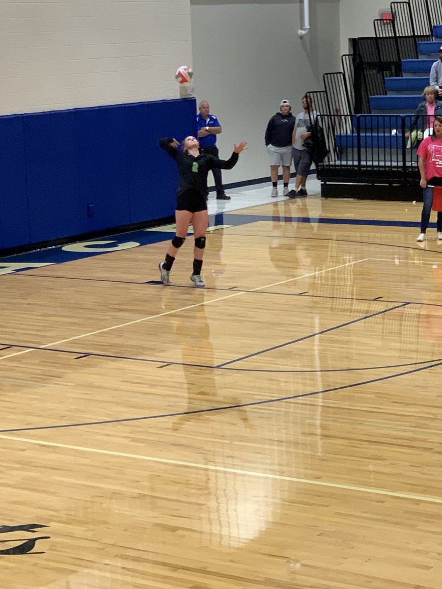 MaywoodSchool's tweet photo. MHC takes set 1 over Wallace 25-8. @HCPublicSchools #wolfpackvb #nebpreps https://t.co/FrXun9d4QL