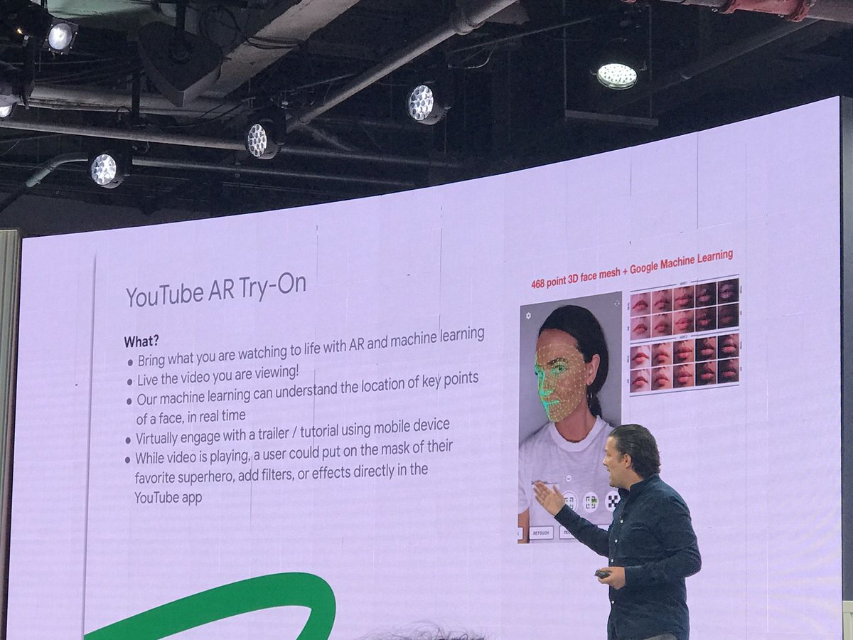 jason_mayes's tweet photo. That #moment when you walk out on #stage with dramatic music + see the audience waiting. Presented at #CreateWithGoogle last week in #NewYork. Fun times - 3 live #demos + they all worked 😅 Phew! #AWNewYork #google #googler #presenter #presentation #work #creativeTechnologist https://t.co/xxfrvX3Byx
