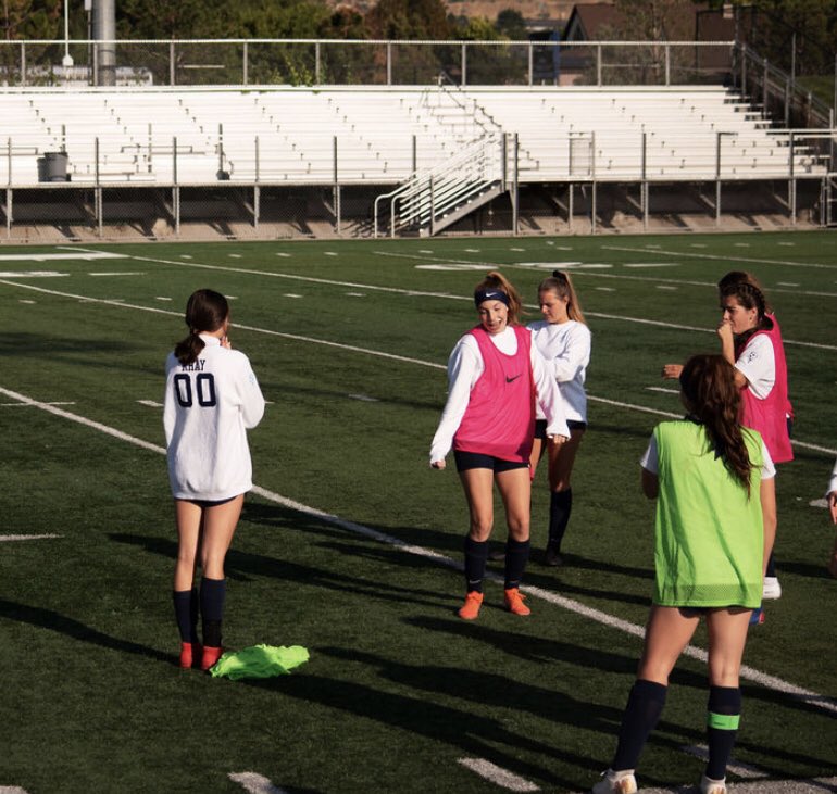 Ellie Simkins tweet media