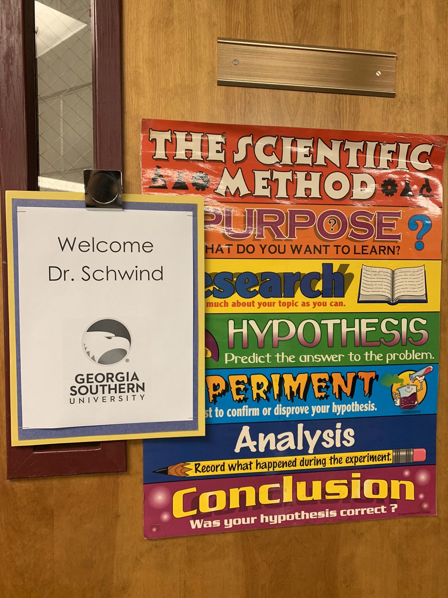 SchwindJessica's tweet photo. I had the great opportunity to talk about #epidemiology to 5th graders. They blew me away with their budding knowledge of diseases. I had a moment of #gratitude for my journey when I saw this welcome sign next to the very important scientific method poster :) https://t.co/dyGcZOCwYU