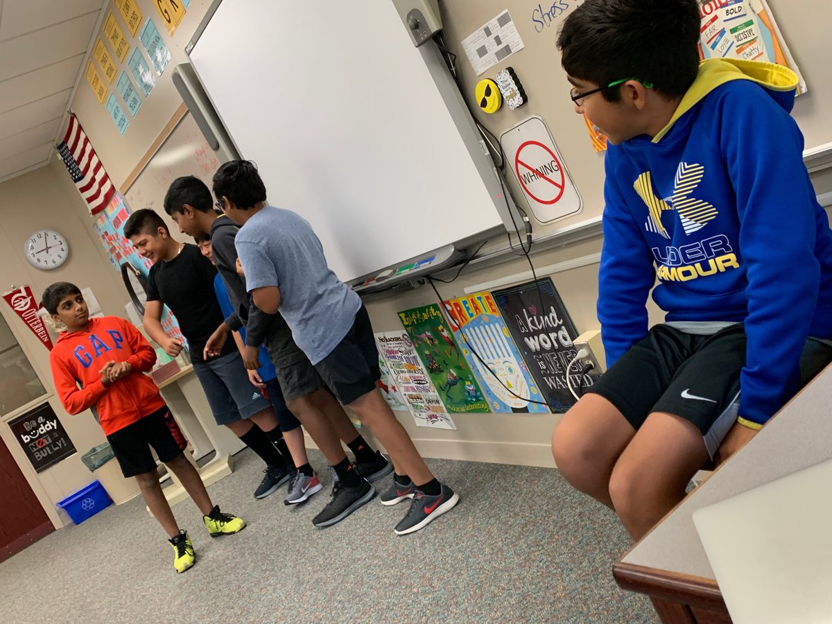 MrsCockrell's tweet photo. 7th graders role playing, practicing assertive communication! ⁦@KarrerMS⁩ https://t.co/dfUF0bLPrT