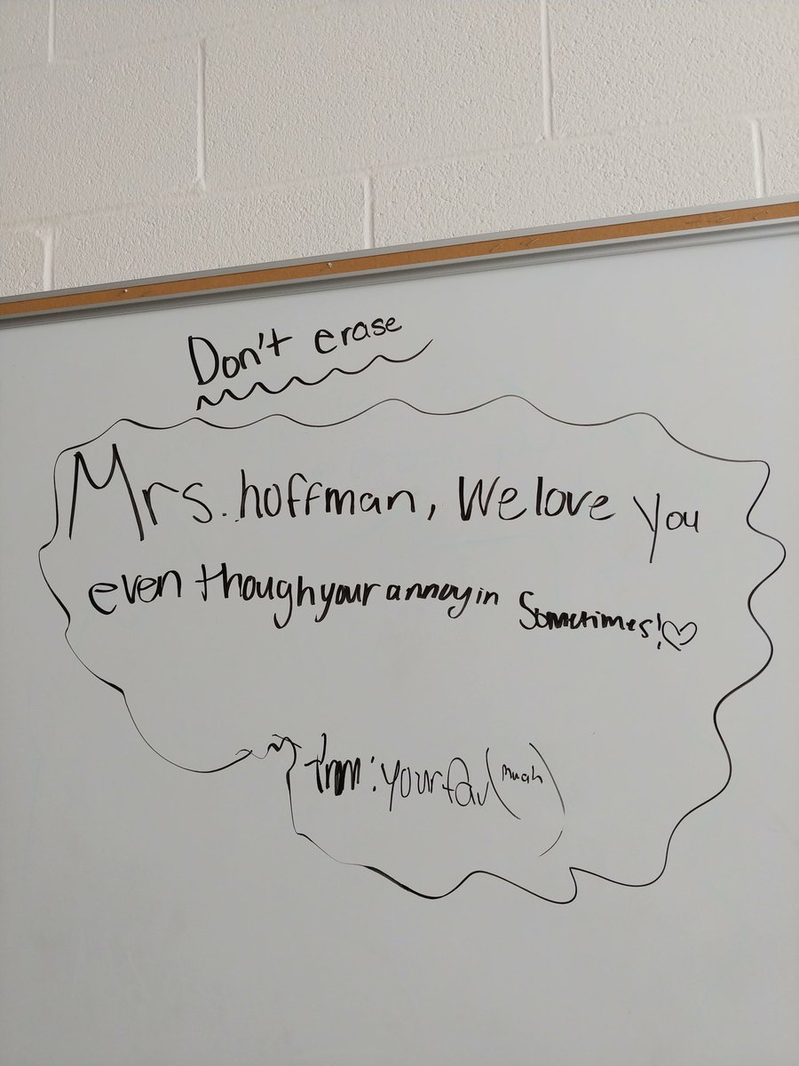 hoffmanne16's tweet photo. Even though I'm annoyin .... 😊❤ https://t.co/wNoLgnwRE2