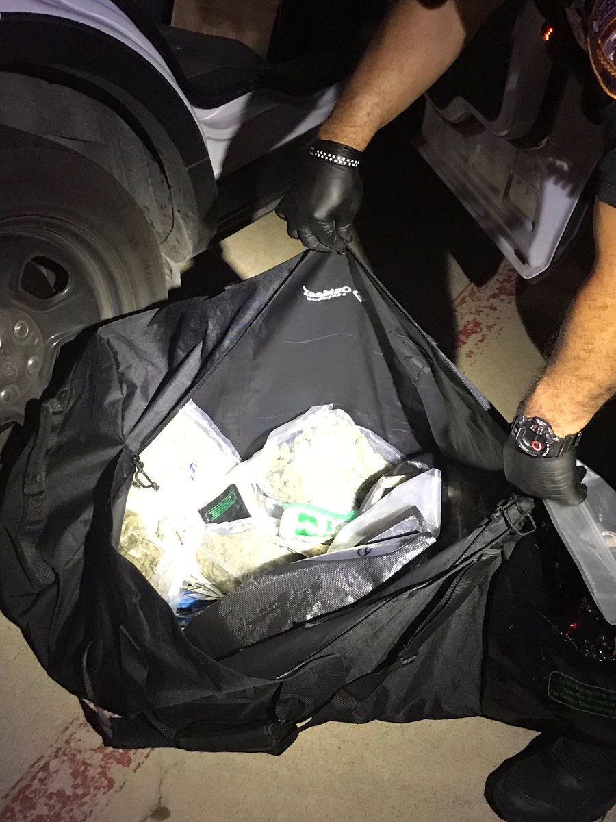 HCSO_D3Patrol's tweet image. District III deputies working hard cleaning up the streets. #seizedmarijuana, #seizedecstasy, #seizedmoney