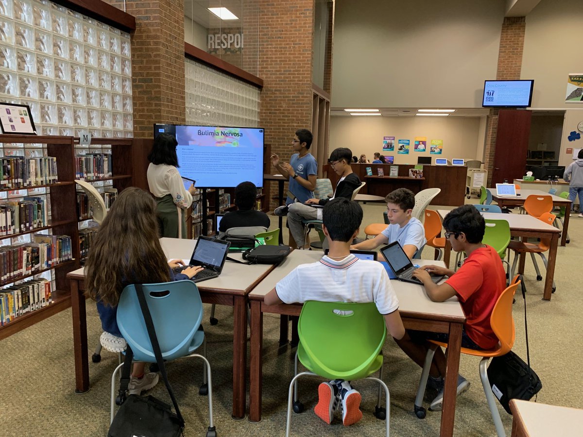 MrsCockrell's tweet photo. The KMS 8th graders did a fantastic job working in small groups to create and present PSA's on common mental health disorders. ⁦@KarrerMS⁩ https://t.co/FWCJ0rTY2T