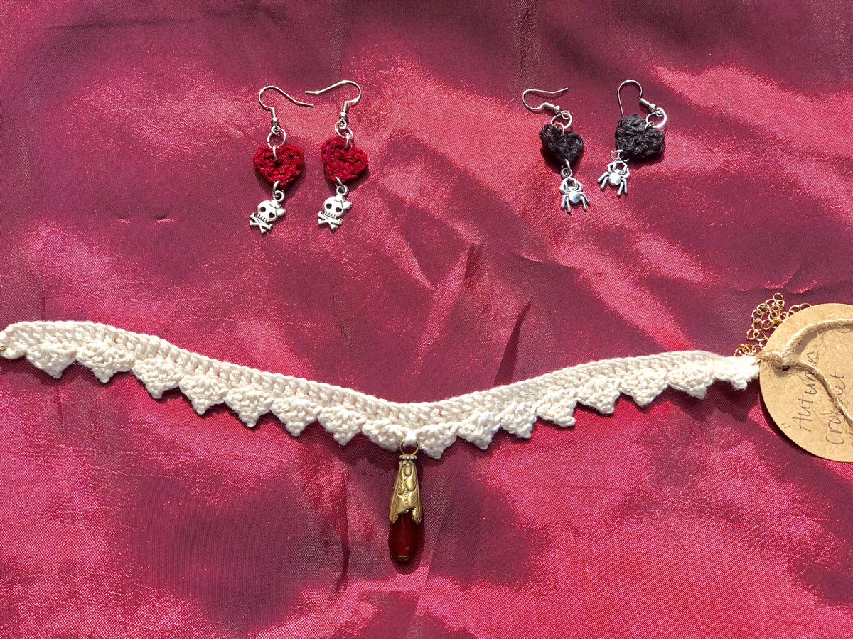 It’s officially October, spooky season is here! 🎃💀🕷 Here is a shot of some crochet 🧶 jewelry I made for this fall 🍂🍁 they are now available for purchase through DEPOP <a href="/shescoral/">ShesCoral</a> #shopmydepop