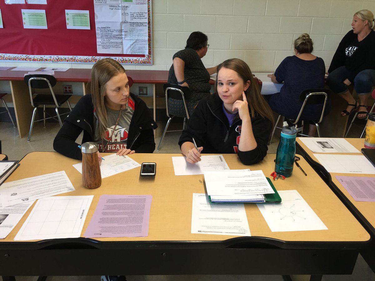 GJorgensenHCESC's tweet photo. Mt Healthy teachers applying their learning ⁦@MtHealthySchool⁩ @mission64u ⁦@urbanesc⁩ https://t.co/rOcQJFpfvC