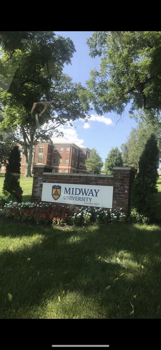 Abbagail_Smith1's tweet photo. I am very blessed to have received an offer from Midway University at @Elite80WBB KY showcase to play basketball at the next level! 💙🏀🦅 #GoMidwayEagles #EagleEmpire https://t.co/loaY76fTdR