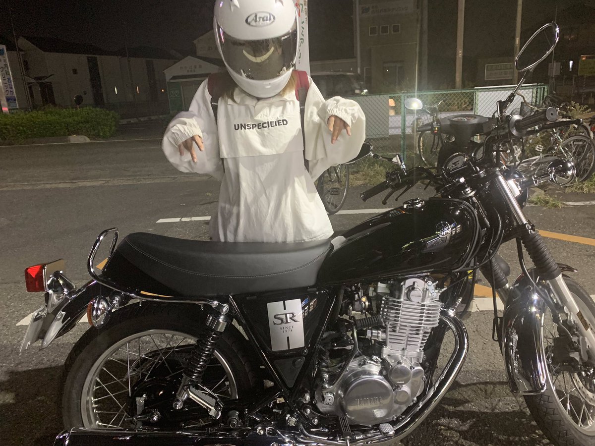a________oI223's tweet photo. 昨日🏍YAMAHA SR400 40th Anniversary納車しました🔰 https://t.co/n4An1R7FmN