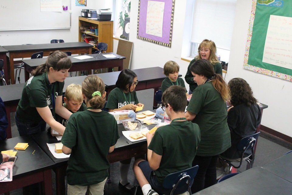 StBenedictPrep's tweet photo. At our recent first-ever House Service Learning Day, Bede House worked together to serve our St. Benedict Community. 
The group made lunch and hygiene kits that are provided to the homeless in our community.

#housesystem https://t.co/HsR0sgLvYO