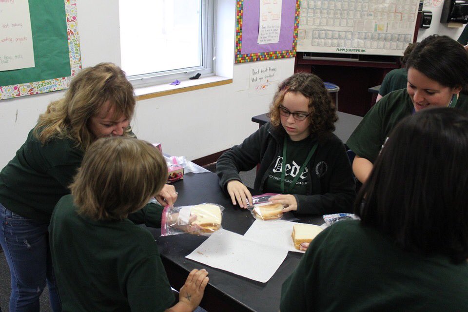 StBenedictPrep's tweet photo. At our recent first-ever House Service Learning Day, Bede House worked together to serve our St. Benedict Community. 
The group made lunch and hygiene kits that are provided to the homeless in our community.

#housesystem https://t.co/HsR0sgLvYO
