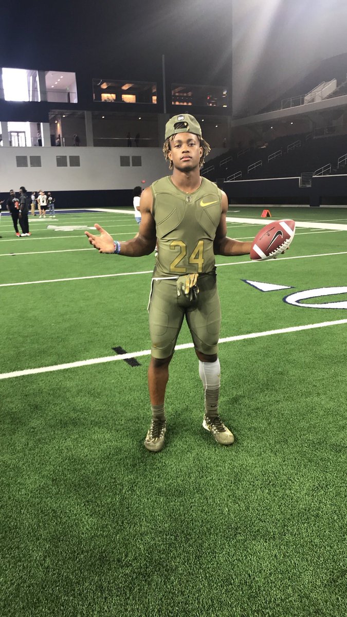 Care for some Apple Jacks? @BarstoolAledo <a href="/thekidjase/">JM9</a>