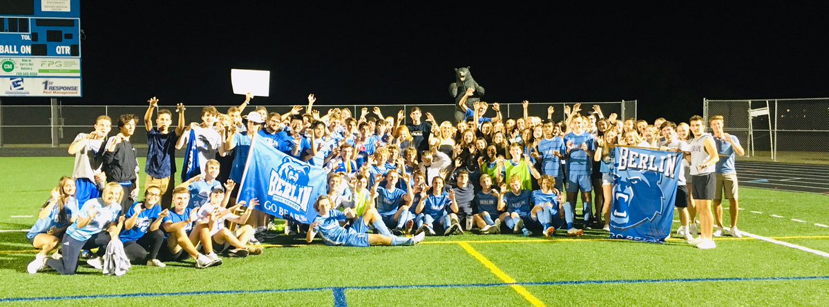 Todd_spinner's tweet photo. Good win at 3140 BSR tonight. Congrats Bears!! #olsdpride👍⚽️
@BerlinBearsAD @OBHSBearsSoccer @OBHSGSoccer @Berlin_Bears_FB @BerlinStrength https://t.co/W2ESxitwtD