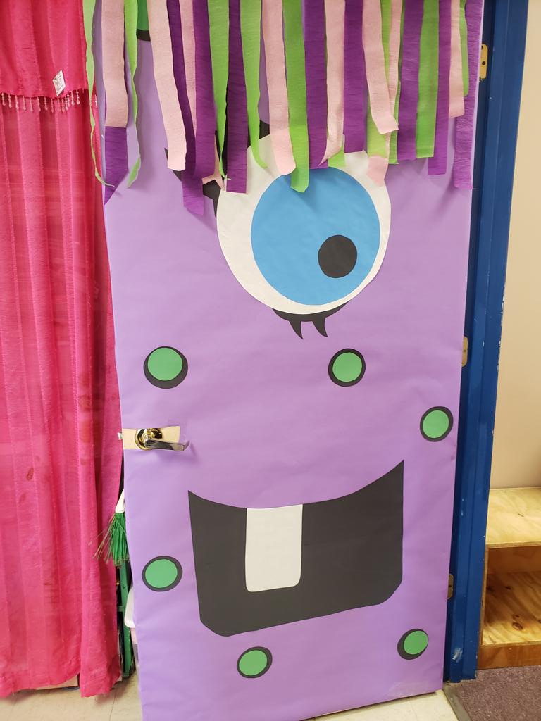 PreKQueenB's tweet photo. @towngirl772 @support_a_teach @According2MattL @tinormous @People_Giveaway @HandInHandGP @hook_edu #PreK #teacher in #Tennessee. Added my #monster on my door to go along with my #monsterlist
https://t.co/C3nHyIn50u https://t.co/2fhYbKnZyJ