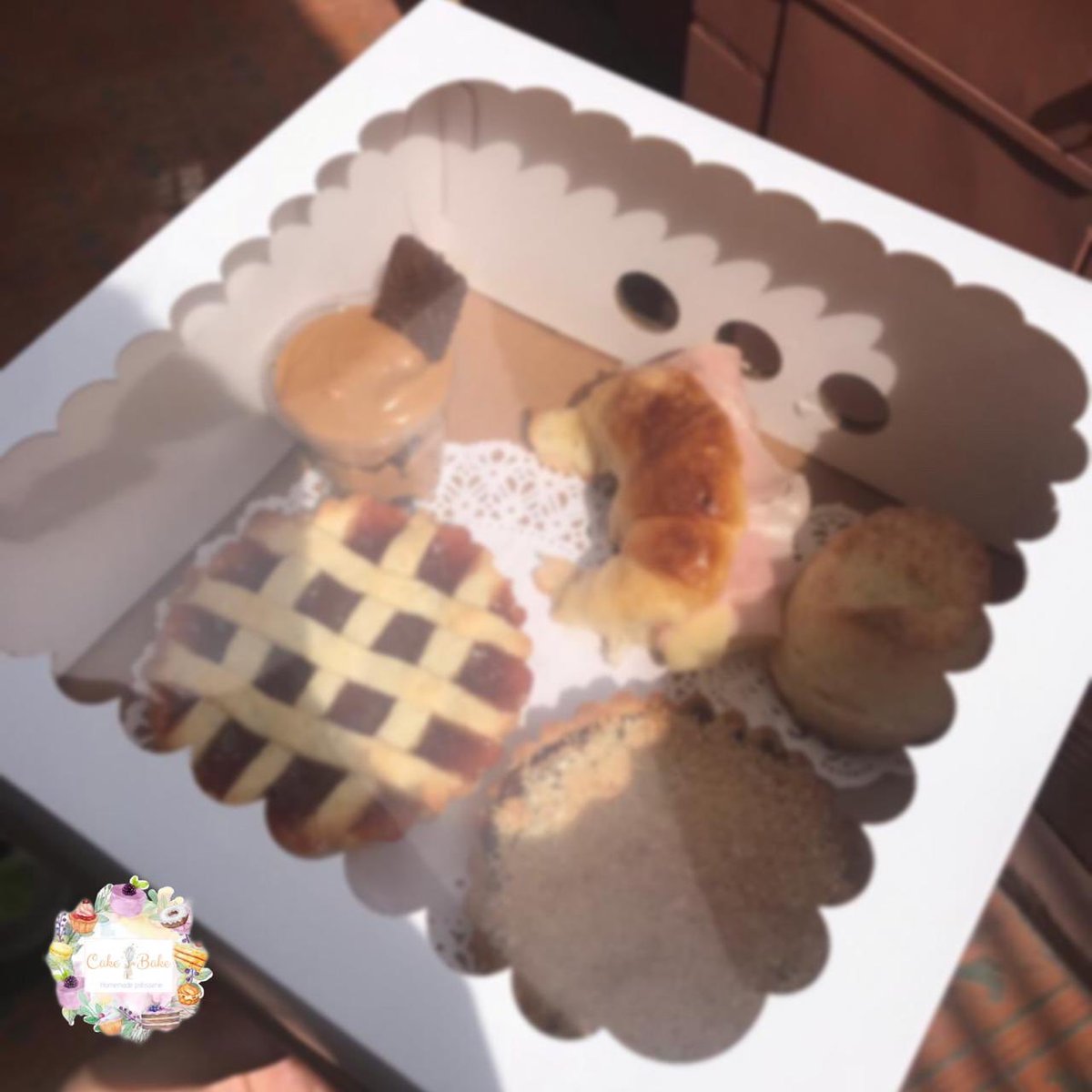 MaruDurante's tweet photo. A VER LA COMUNIDAD TWITTERA SI ES MAS COPADA QUE LA DE IG.
Estoy haciendo bandejas de desayuno para el dia de la madre a $590 son una BOMBA.
Mar del plata 🌸🎊
Se agradece difusión 🥰 https://t.co/0jJjOXXdl4