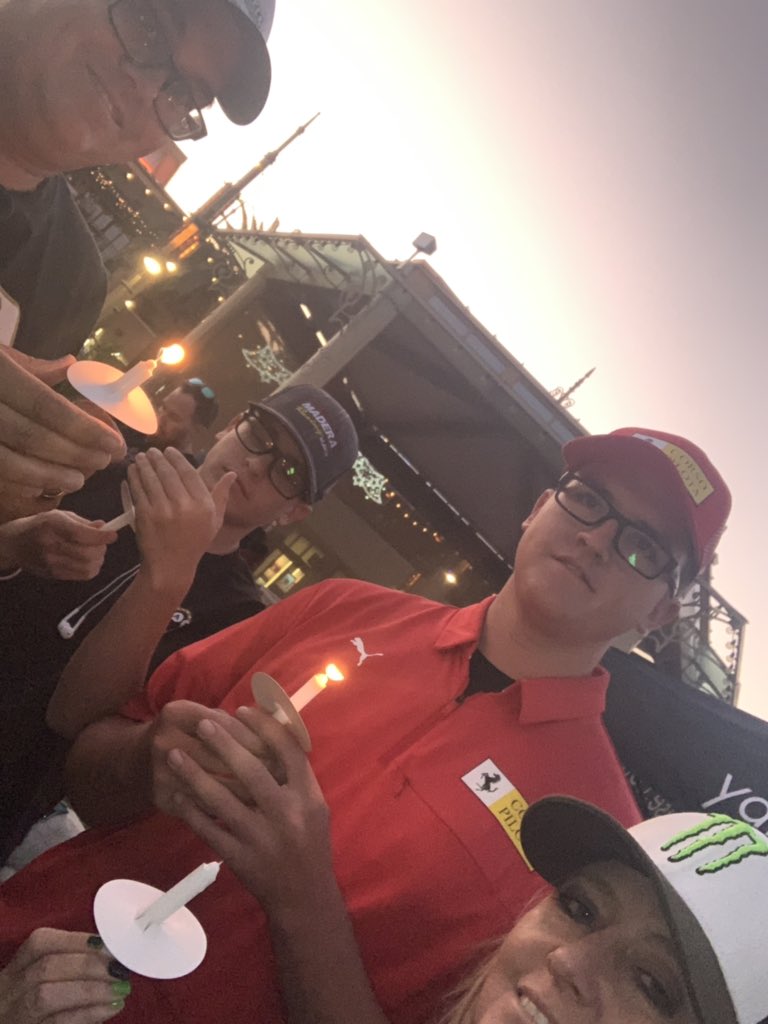 Deannaleekizer's tweet photo. @TheBuchananShow @chetbuchanan spending the evening with this great man and my wonderful family!! Remembering everyone who suffered from the terrible tragedy of #October1st #VegasStrong #Rememberingthoselost #p1afaf @KizerBrian @AidenKizer #vegasstong https://t.co/KcVt1uStg4