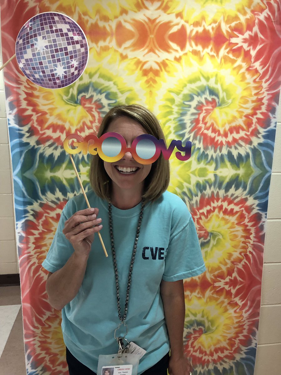 CVESwarriors's tweet photo. CVES Book Fair week! #cvescelebrate #read https://t.co/OdBw5AfFpp