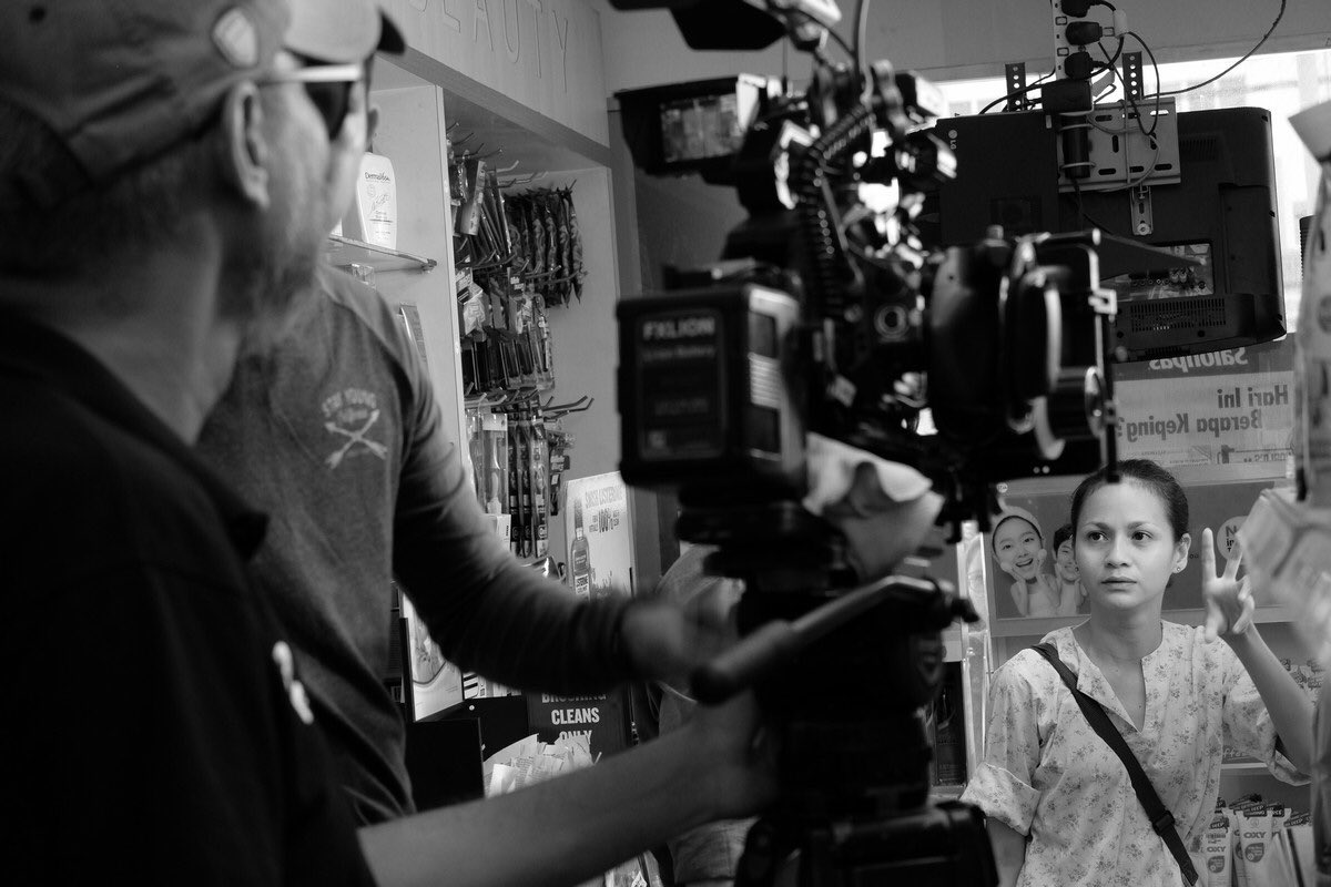 sharifahamani's tweet photo. I miss telling my own stories, in my own way. Soon InsyaAllah. #5minit moments captured by @FakeSufianAbas 💞 https://t.co/Fi7lghFItE