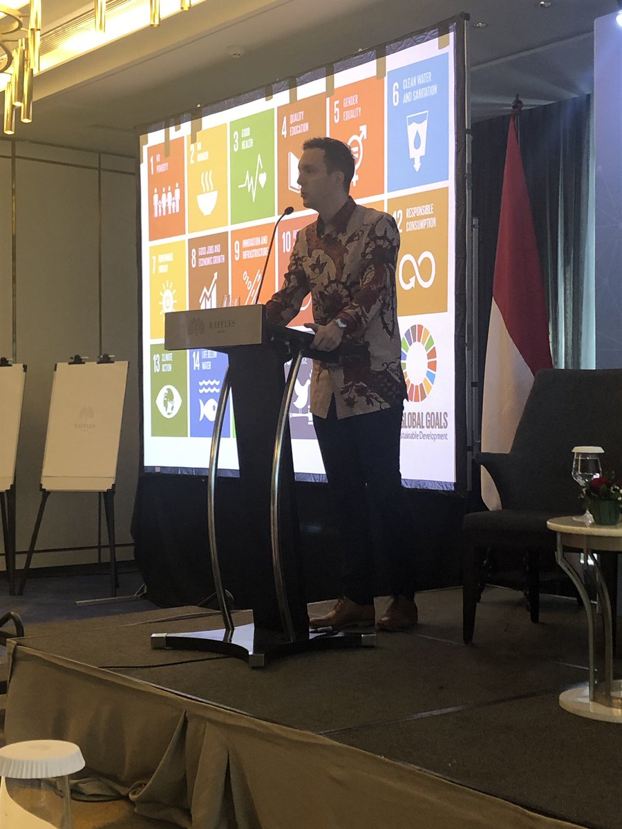 MarinaBerg13's tweet photo. #SmartCityForAll #SmartCityConcept
Work Shop with SE ID companies, authorities and Univ. One day talks on environmental sustain solutions and social responsibility one to go
#Climate4Change #climadiplo #SixpillarsForSmartCities #Agenda2030 #ParisAgreement
@SwedenJakarta https://t.co/px0jBr9l90