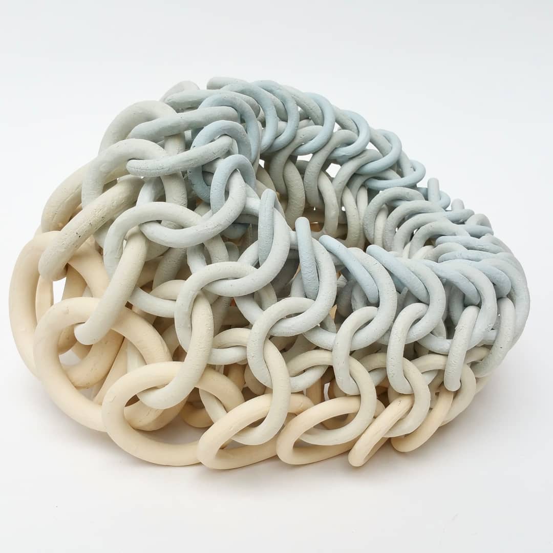 TheCrucible's tweet photo. You might think the heaviness of @cecilkemperink's ceramic sculptures would be in conflict with their malleable nature, but instead, her work is beautifully organic, exploring the possibilities and limitations of movement and fragility all at once. #CrucibleInspiration @colossal. https://t.co/CZi2ZUa6vj