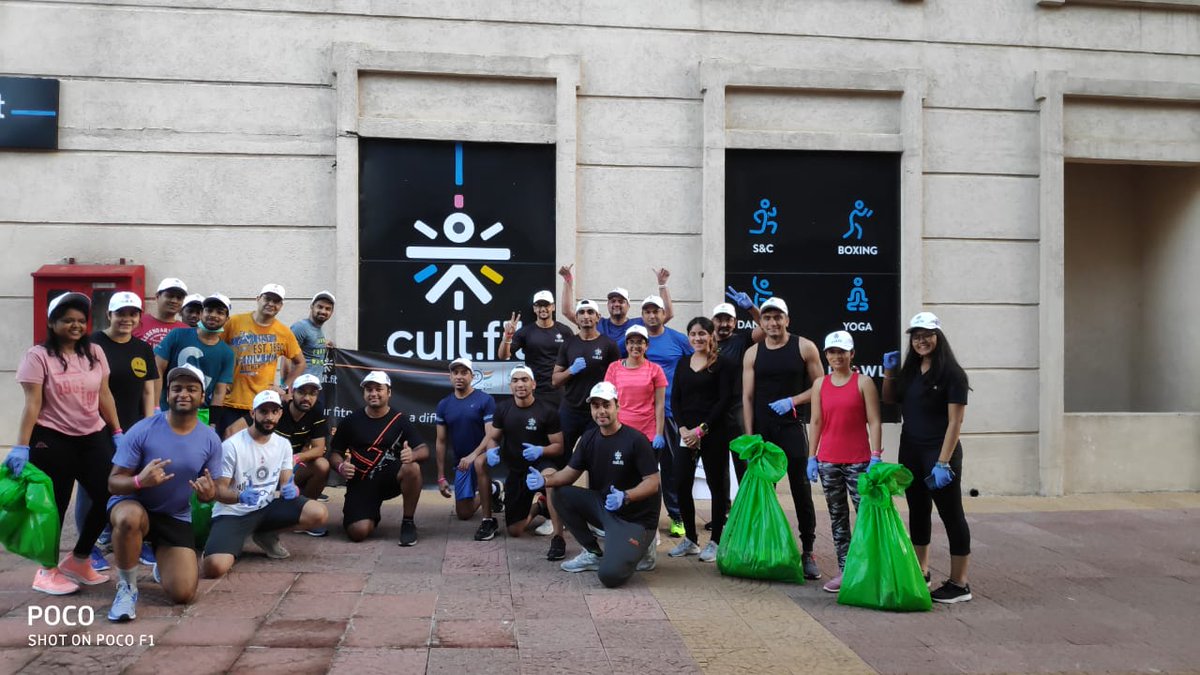 we_are_cult's tweet photo. We're so proud of our https://t.co/PDwHEtJ9y9 community who assembled in centres across the country making a difference on #gandhijayanthi cleaning tons of litter off our streets! 💪#FitIndiaPloggingRun🏃‍♂️♻️

@PMOIndia @KirenRijiju @Media_SAI
@NITIAayog @HRDMinistry @swachhbharat https://t.co/wRqxWdYm5r