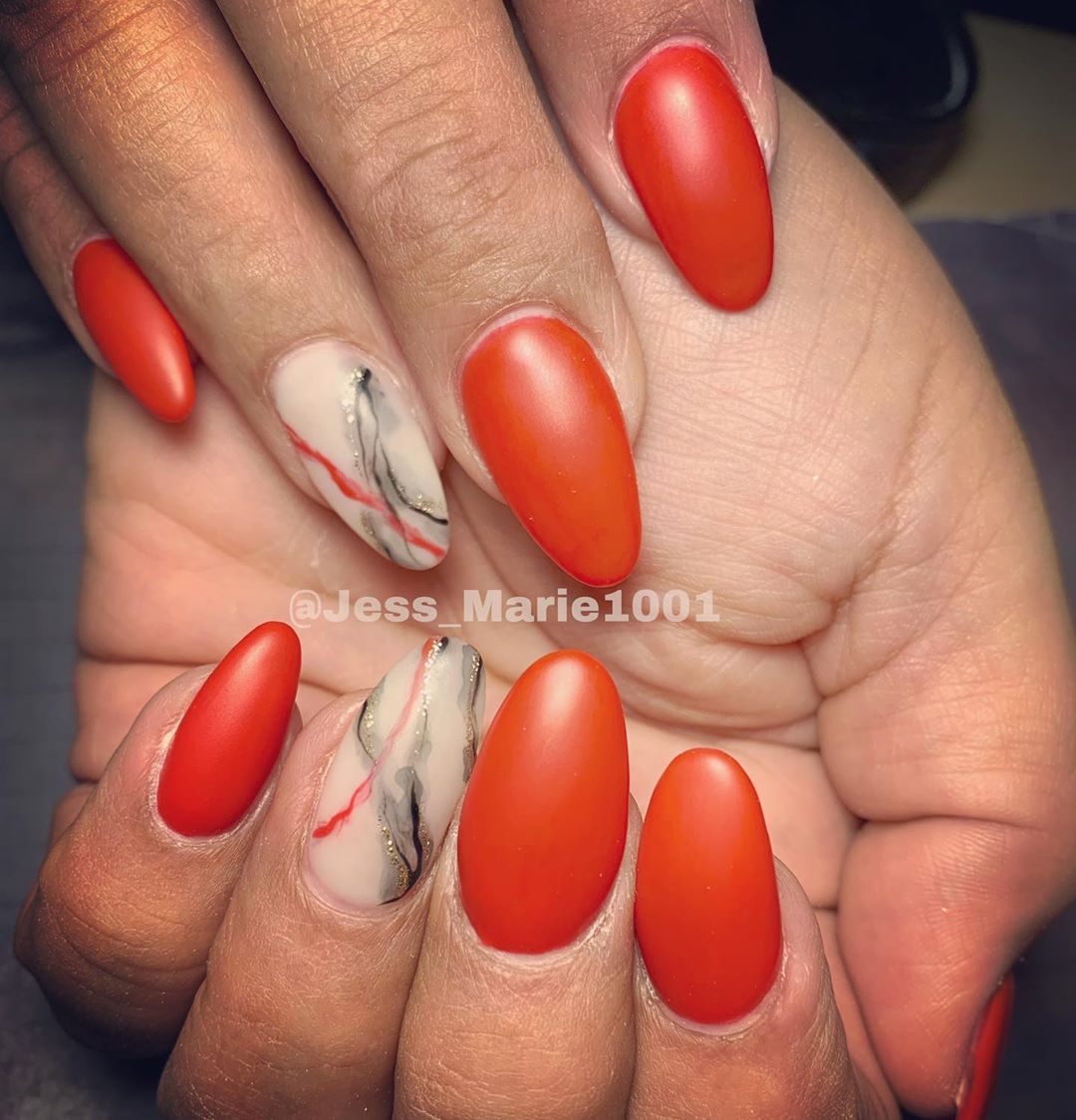 inmnails's tweet image. Love this fall set with marble accent by @jess_marie1001 😍using our Wanted gel polish and Matte Top Coat 🍁
#inm #inmnails #inmgelavish #inmwanted #nails #nailart #marble #rednails #nailsofinstagram  #nailsoftheday #naildesigns #clawsup #nailsmagazine #fall #fallnails