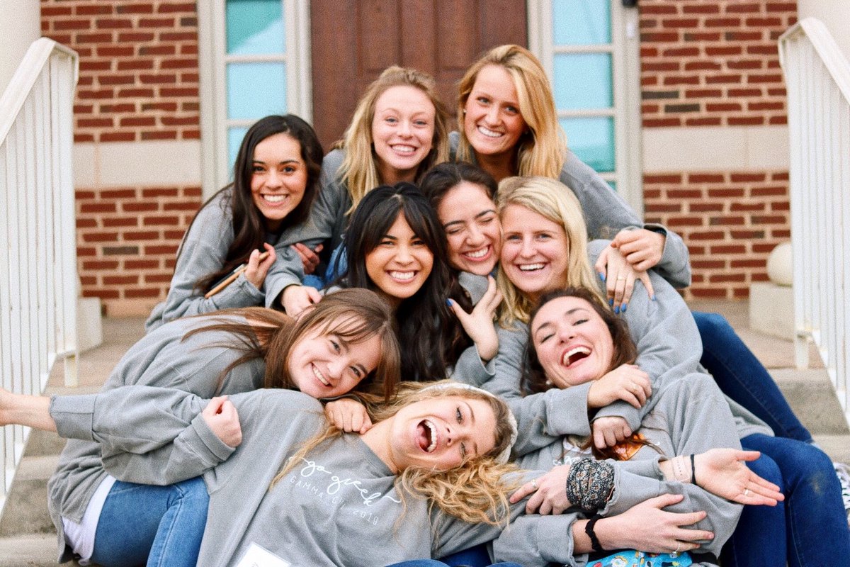 UTK Panhellenic tweet media