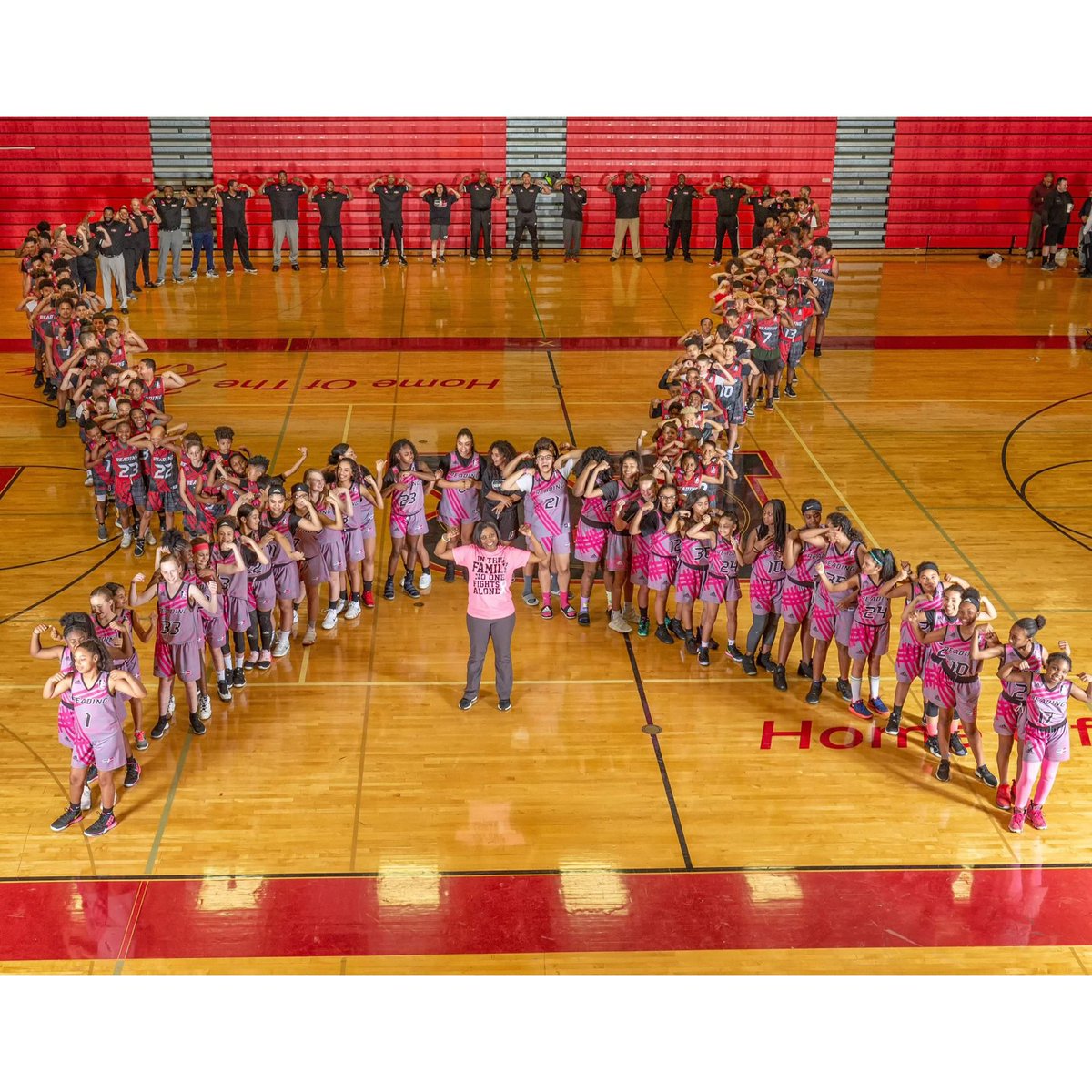 rdgyouthbball's tweet photo. October is Breast Cancer Awareness month. Please wear pink and donate to charity for this cause. KTB will always be #butlerbrave #breastcancerawareness #ktbnation https://t.co/pwCd9v0rfN