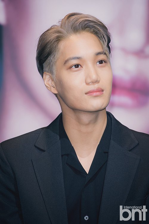kaileidoscope14's tweet photo. 191002 #KAI #카이 #김종인 #金钟仁 #Jongin #カイ at SuperM Press Conference

• https://t.co/RayIn5eYLv
• https://t.co/l4R9LrtkJc
• https://t.co/1rpCtvOgx4
• https://t.co/QqIUykX3HA

#SuperM #SuperKAI_LetsGo #SuperM_Jopping #SuperMtheFuture https://t.co/cTHDnXMud8