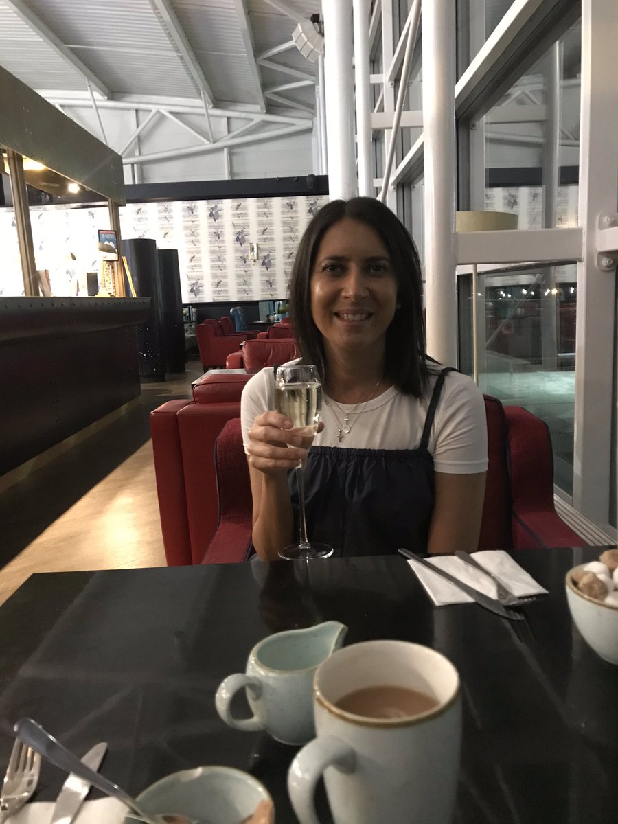 TheSteveAClarke's tweet photo. Nice to see the support from the wife. #Thrombosis #DVT #FlightPrep #G20210A https://t.co/8gJKBGQKDk