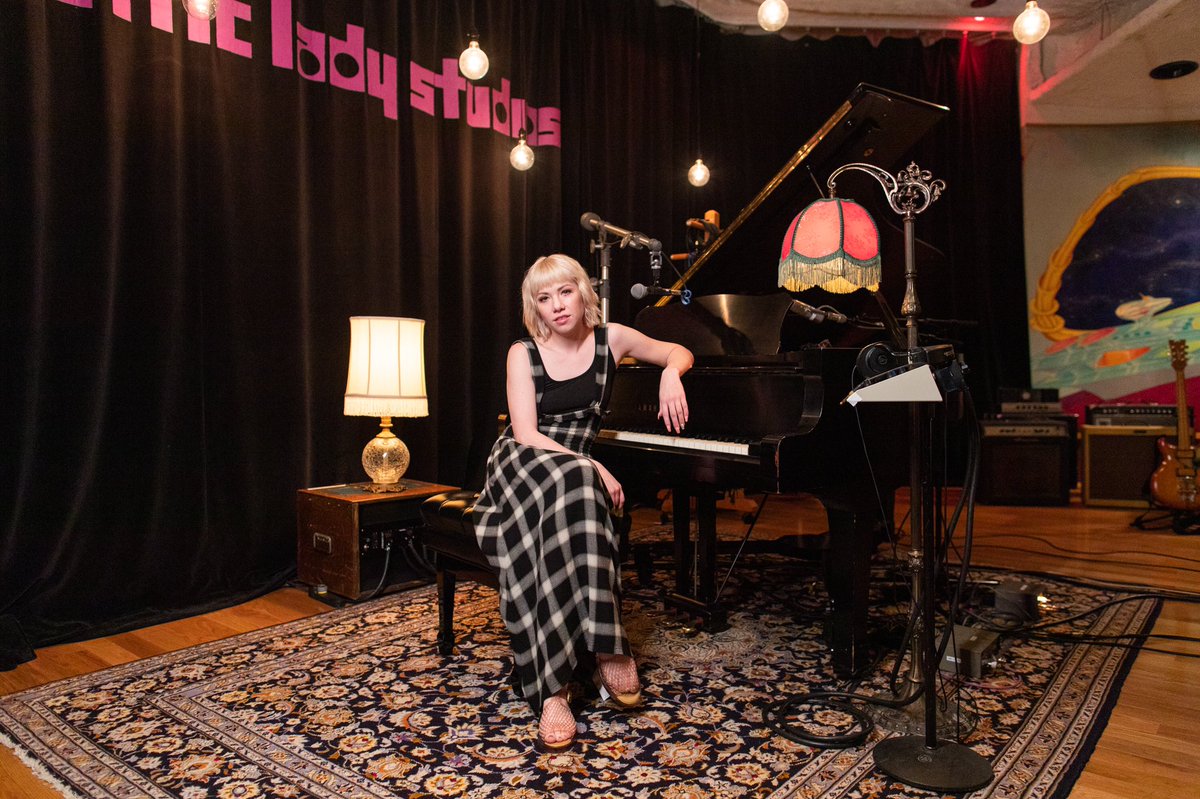carlyraejepsen tweet picture