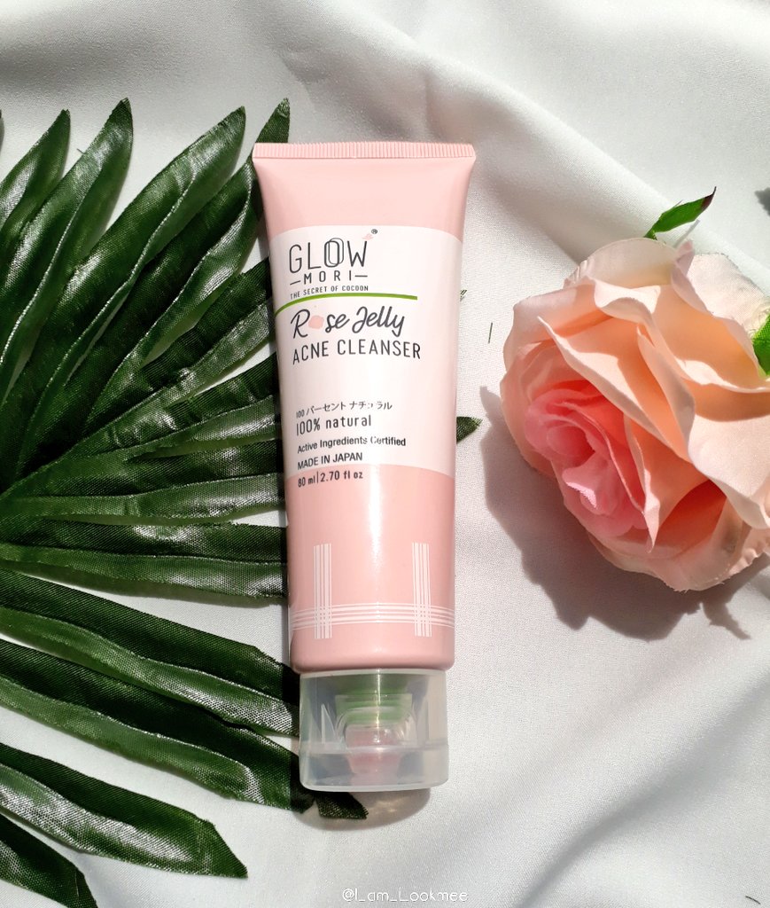 babybearlookmee's tweet photo. เจลล้างหน้าที่คนเป็นสิวต้องรัก! Glow Mori Rose Jelly Acne Cleanser เนื้อเจลสีชมพูใส สัมผัสนุ่ม อ่อนโยน กลิ่นหอมอ่อนๆ ล้างออกง่าย ผิวไม่แห้งตึง ใช้ไปเรื่อยๆ สิวลดลงด้วยน้า เราหยิบใช้ทุกวันจนจะหมดหลอดละ เลิ้บมาก ❤ #ใช้จริงรีวิวจริง #ไว้รีวิวห้ามขายของโว้ยย https://t.co/bsYB0zyGxY