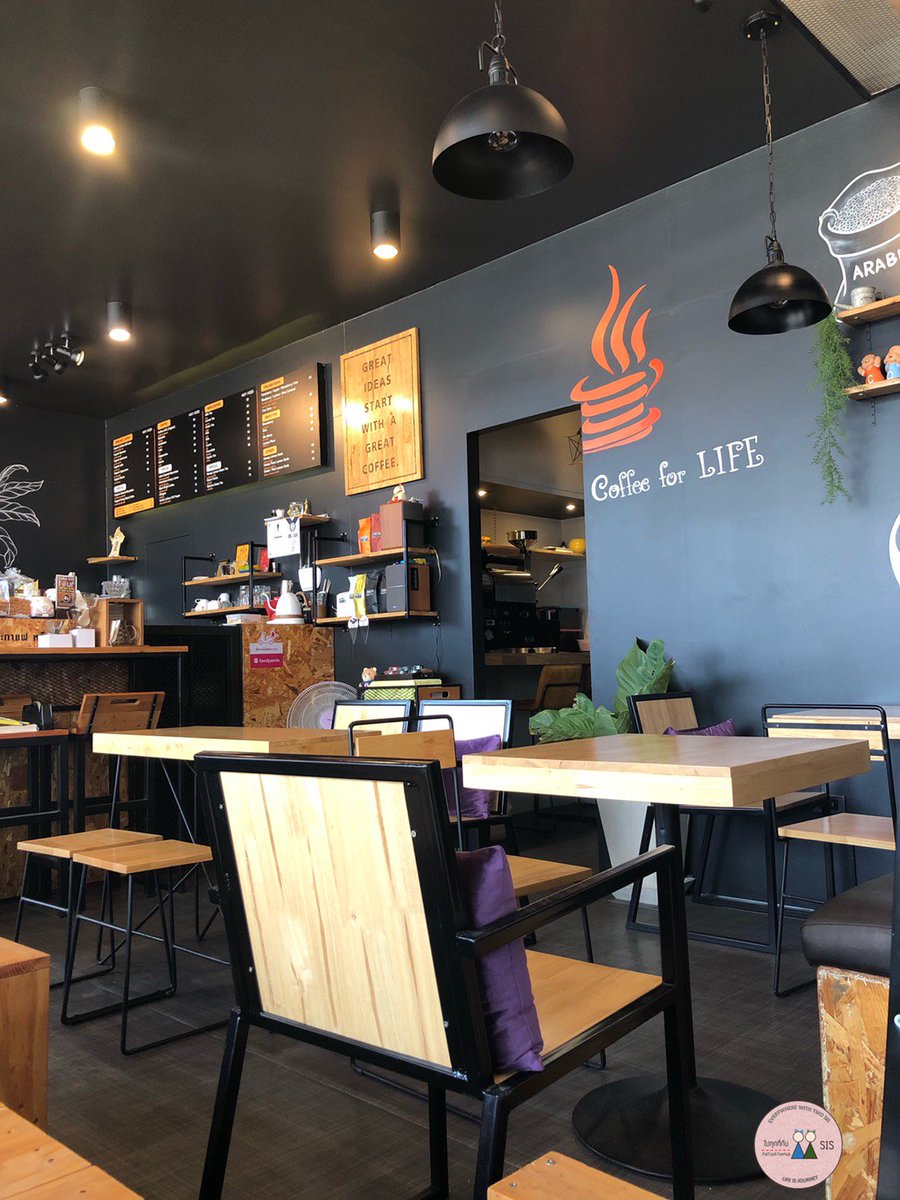tookteewith2sis's tweet photo. ☕Coffee LIVE at Hua Hin 27☕ ร้านคาเฟ่เล็กๆ ที่���ยู่ซอยหัวหิน 27 เข้ามาในร้านได้กลิ่นหอมของกาแฟ บรรยากาศในร้านก็ดีค่ะ แวะไปนั่งให้หายเหนื่อยแล้วค่อยเที่ยวต่อก็ได้ค่ะ #รีวิวคาเฟ่ #อร่อยไปแดก #Thailand #หัวหิน https://t.co/wNG9trIdEk