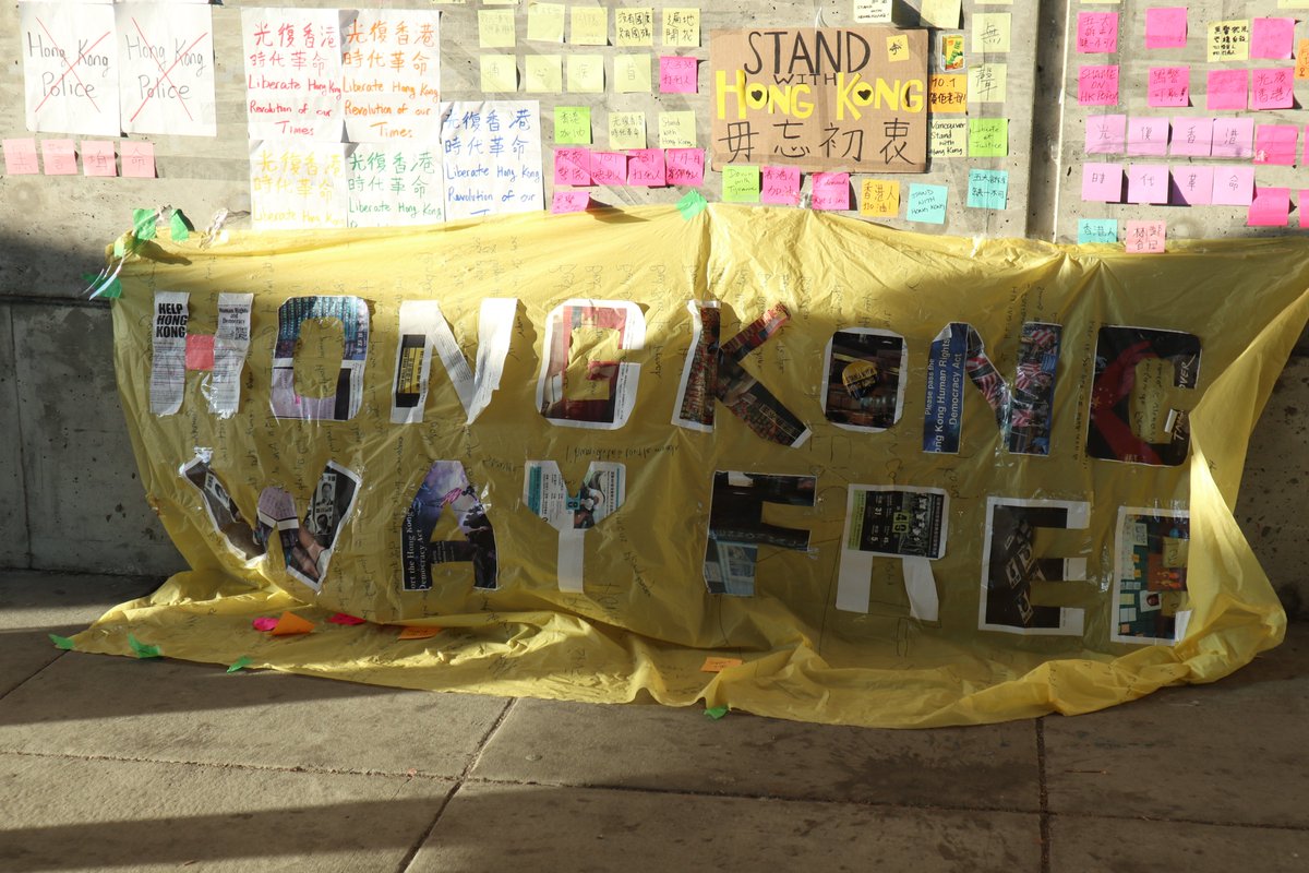 IMPORTANT CONTEXT:This event was organized by HIGH SCHOOL students who wanted to do something to show support for the  #HongKongProtests. They came after school to start building the wall. Others came to show support.True  #HongKongWay, it turned out to be intergenerational.