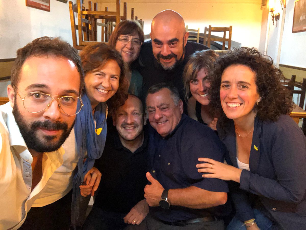 JordiMonros's tweet photo. 👉 Amb els companys de l'executiva de la vegueria del @PDCComarquesBCN, ens reunim per treballar pel futur més proper i immediat: les eleccions del #10N.

FEM EQUIP💪💛
@XavierBadiaCat 
@remeipicart 
@Montcau
@lalidieta
@lolamatagil
@Ramon_Figue 
@loRibesdeLleida 
#SumemTots https://t.co/MScbgoAQ92