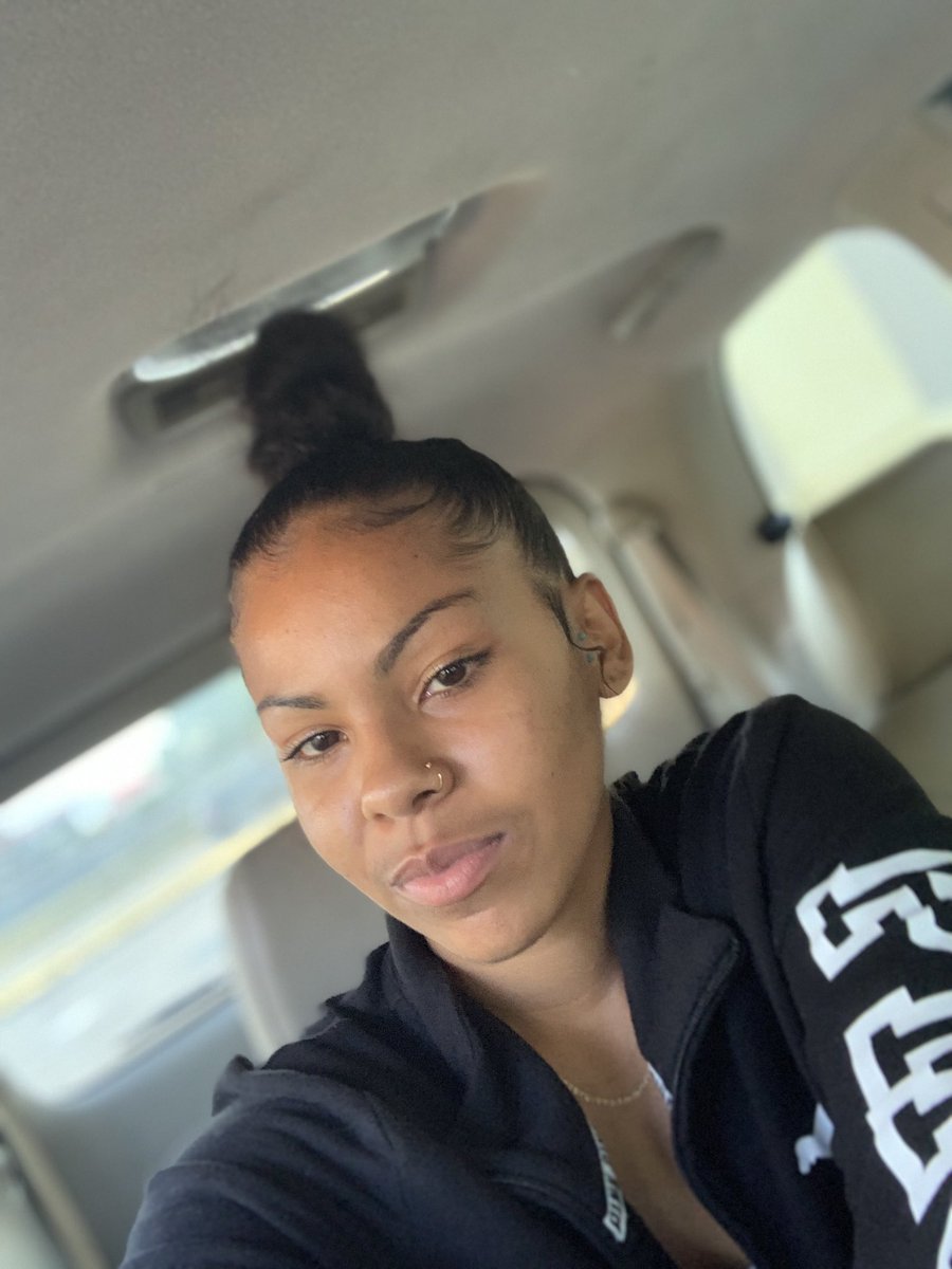 Pretty_Calynn's tweet photo. I’m back 🥶🥵 https://t.co/AG69CHQ7Kx