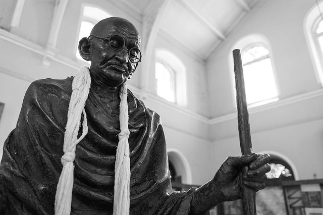 empassapp's tweet photo. It's #MahatmaGandhi's 150th birthday! A very positive quote from the wise man:
"Happiness is when what you think, what you say, and what you do are in harmony."
#GandhiJayanti https://t.co/hKQep5D7eO