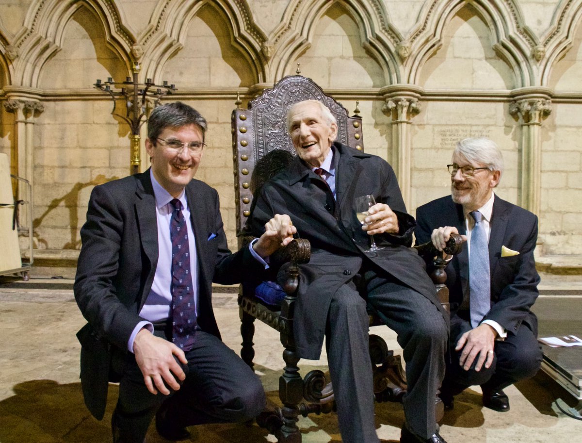 YorkMinChoir's tweet image. A very happy 102nd birthday to our Organist Emeritus, Dr Francis Jackson CBE. (Pictured with his two successors ⁦@York_Minster⁩ two years ago.)