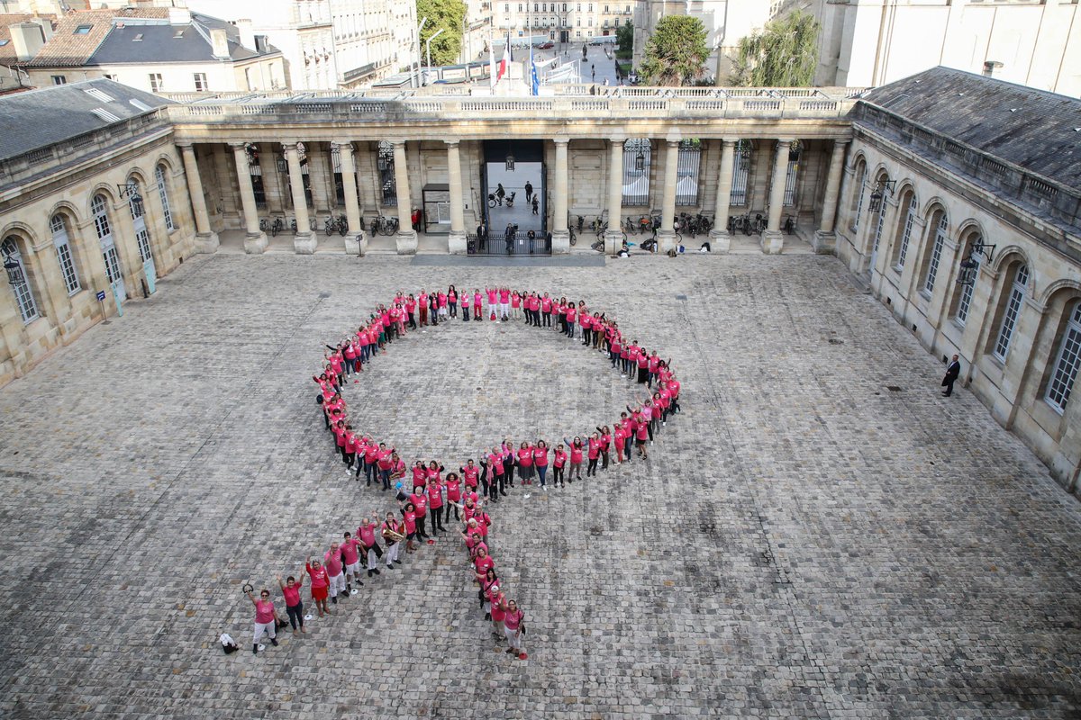 NicolasFlorian_'s tweet photo. Tous concernés, tous mobilisés ! #OctobreRose2019 https://t.co/YYWmy18UVc