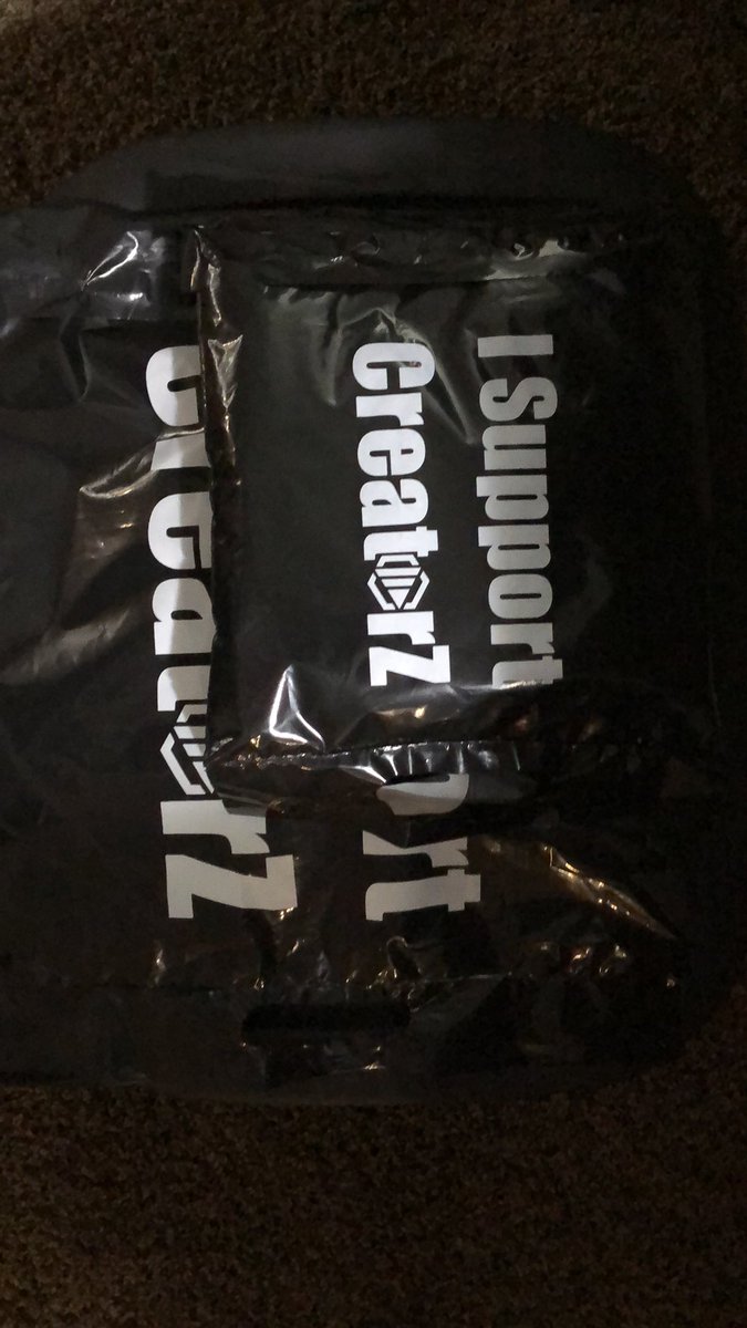 CreatorZ_'s tweet photo. First batch of pre-orders ship tomorrow! https://t.co/hhXaOwnWDo