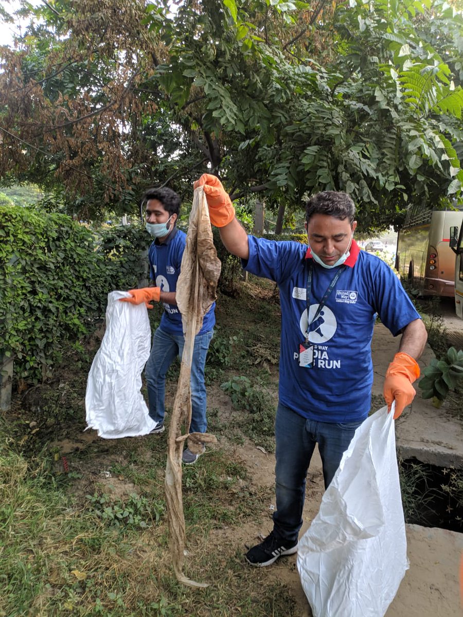 Plogging our ways to a better environment! 75 G volunteers participated in the IndiaPlogRun and collected 186 kgs of plastics.A movement to curtail the single use plastic. #PlasticFreeGandhiJayanti #TransformationForGood
<a href="/Lavanya68609947/">Lavanya</a> <a href="/SashaSanyal/">Sasha Sanyal</a>  <a href="/sanjaybhatia125/">Sanjaybhatia125@hotmail.com</a> @ashchak21