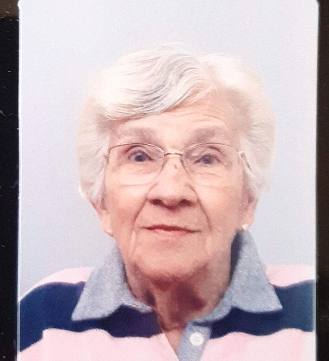 Gisteren veel te vroeg afscheid moeten nemen van mijn lieve moedertje. Ga haar enorm missen.