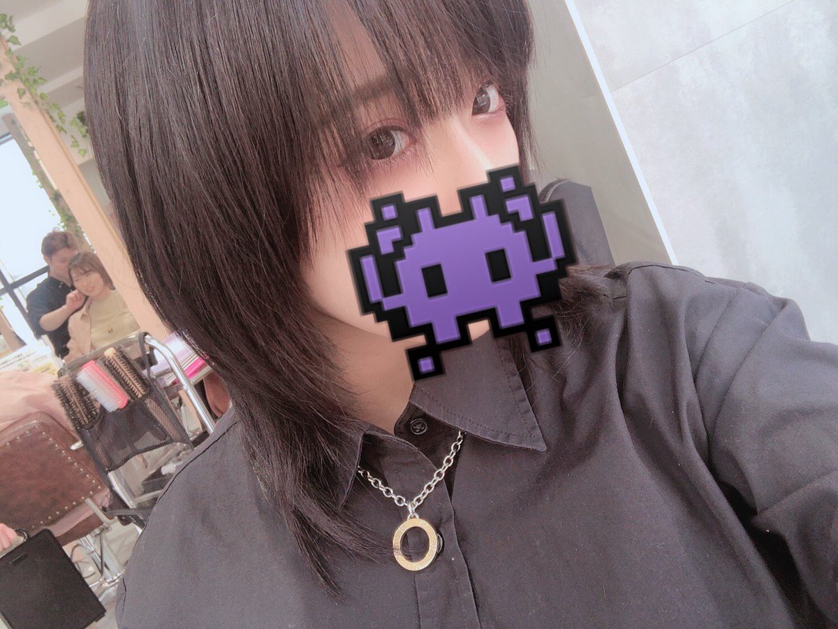 ぬーん 彡 公式 長い髪 エクステ にさよならを告げて ウルフカットデビューしました 人生で一度はしてみたかったウルフカット こっから地毛のばしていきます ぬーん 彡 公式 長い髪 エクステ にさよならを告げて ウルフカットデビューしました 人生で一度はしてみたかったウルフカット こっから地毛のばしていきます