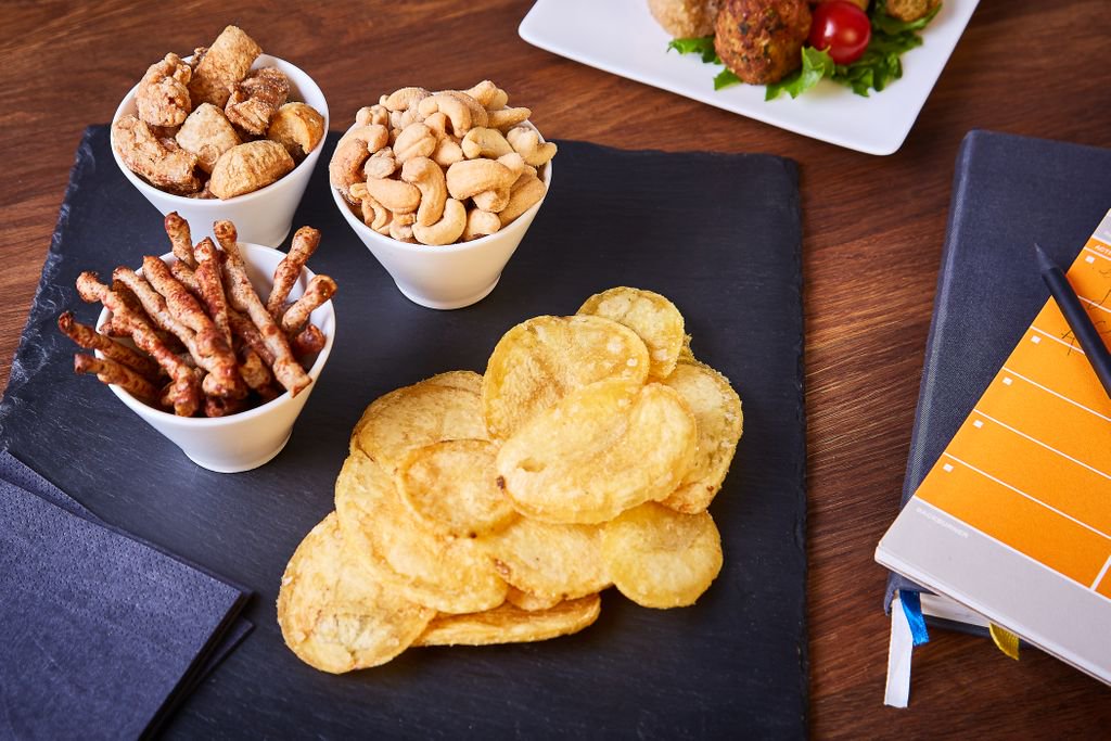 Mix and match your snacks with our tasty selection of Crunchy Gastro Bites, now on offer for £12.95 as our October Platter of the Month! This tasty selection is sure to partner up perfectly with your favourite wrap or sandwich 🌯
Order here now! buff.ly/2nMY6c0